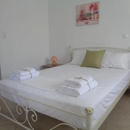 Near The Sea Apartment